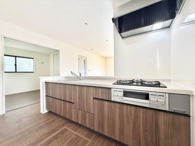 �L�b�`�� �������V���v���Ŕ������S�n�悢���Ԃ𐶂ރL�b�`�����