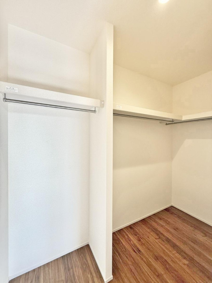 ���[ ����