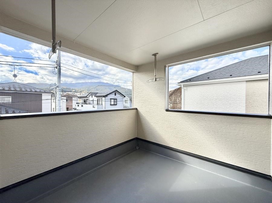 �o���R�j�[ ������ ��𒭂߂Ȃ���A�ق��ƈꑧ������ʂȋ��