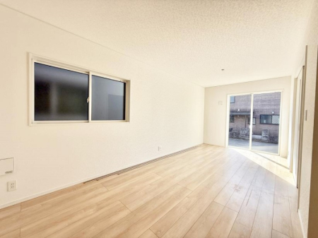 ���r���O ���������C�ɓ���̏ꏊ�ŁA�̂�т�Ƃ������Ԃ�