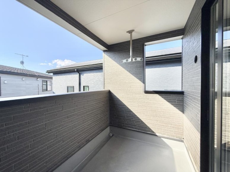 �o���R�j�[ ������ ��𒭂߂Ȃ���A�ق��ƈꑧ������ʂȋ��