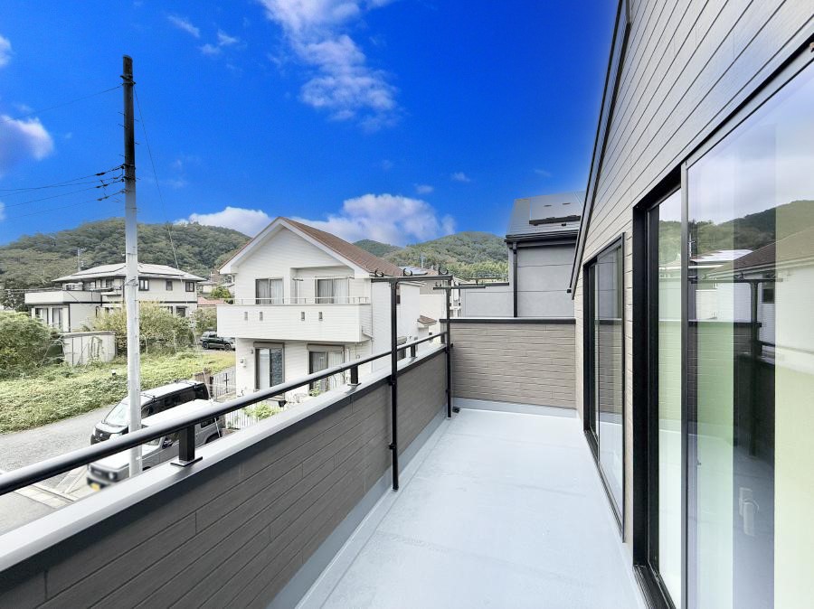 oRj[  G߂̈ڂ낢JIȋԂł