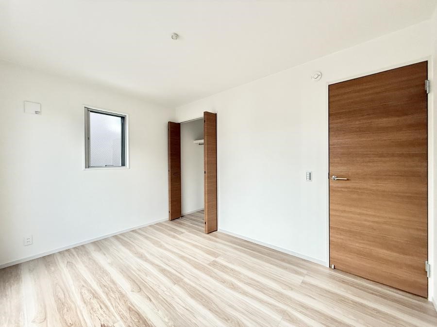 ���̑����� �������D��ŉ��₩�Ȏ��Ԃ��������