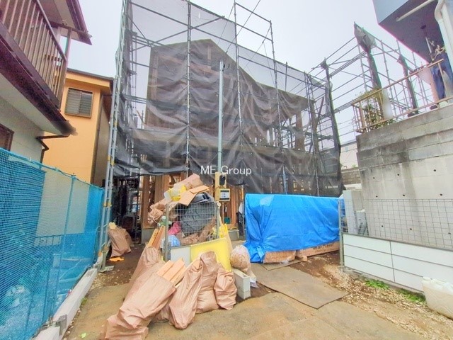 nOώʐ^ OρV炵n܂ꏊŁAƑJ[߂