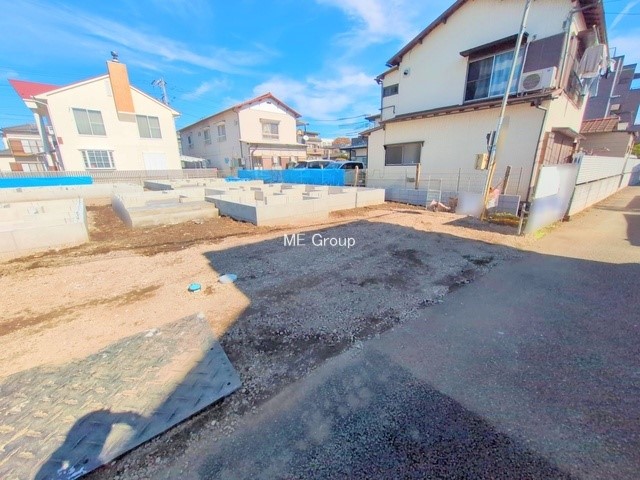 nOώʐ^ OρV炵n܂ꏊŁAƑJ[߂