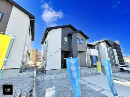 nOώʐ^ OρV炵n܂ꏊŁAƑJ[߂