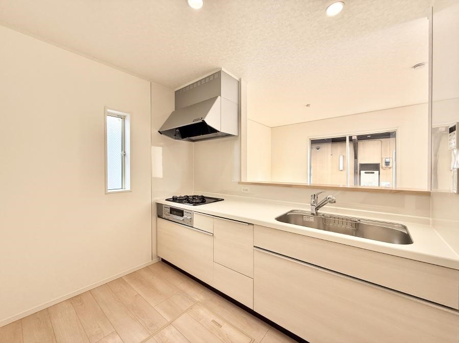 �L�b�`�� ����