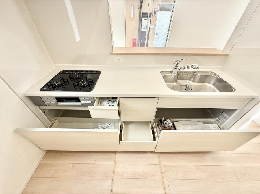 �L�b�`�� ����