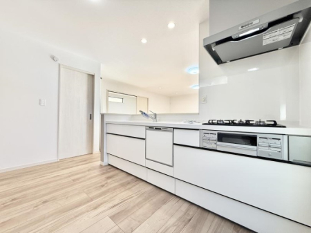 �L�b�`�� �����������������Ɗy�����Ȃ�A���K�ȃL�b�`�����