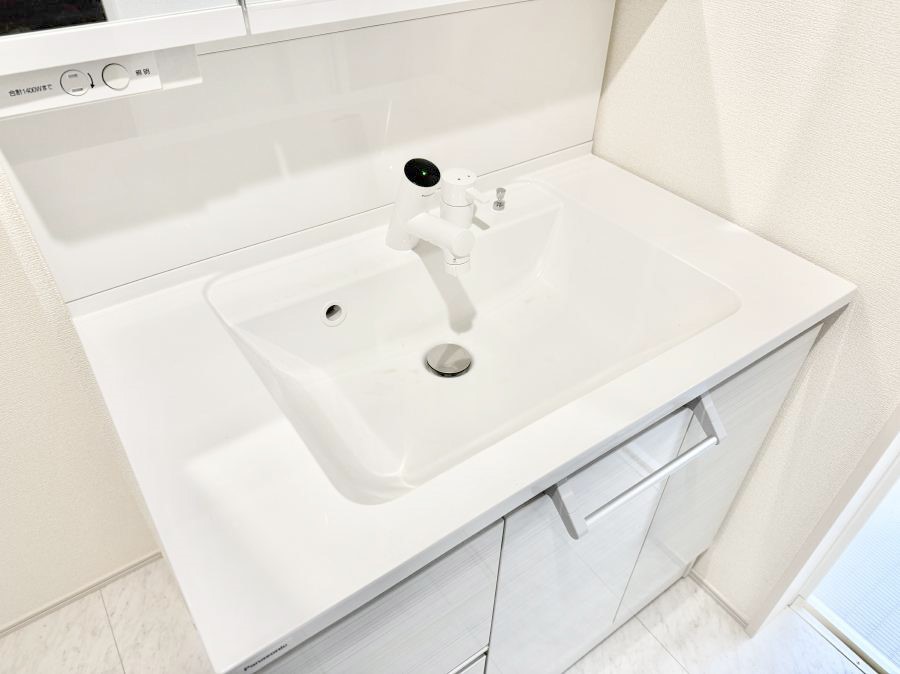 ̑ ݔ􂢂􂤎KɎg֗ȃV[