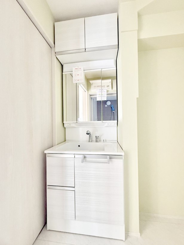 ���ʑ�E���ʏ� �������Ƒ��݂�Ȃ��g���₷���z�u�ł�