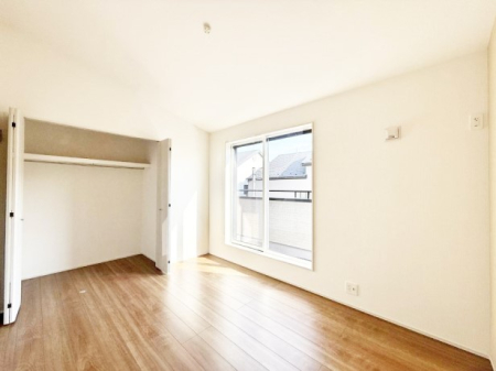 �q������ �������Ƌ�⃌�C�A�E�g�����R�ɔz�u�ł��邽�ߎg�����肪�ǂ����K�ɉ߂����܂�