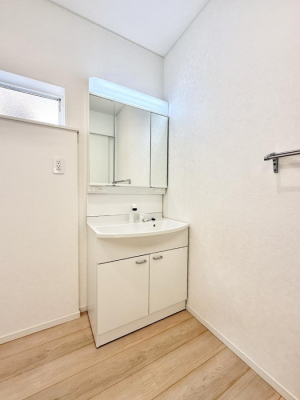 ���ʑ�E���ʏ� �������Ƒ��݂�Ȃ��g���₷���z�u�ł�