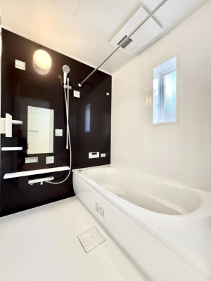 ���� �������������A������芰����o�X���[��