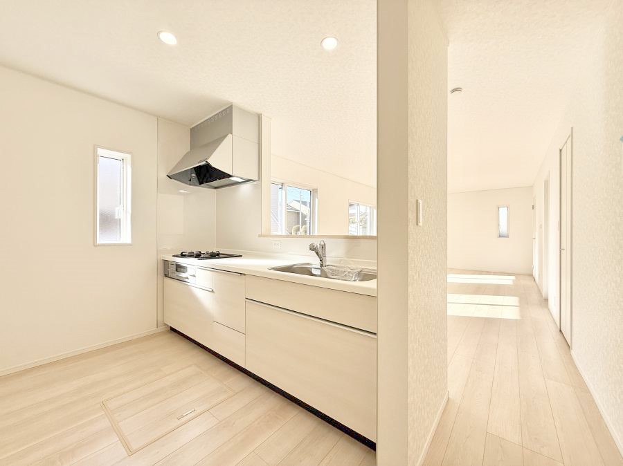 �L�b�`�� �������Ƒ��ƂȂ���A�R�~���j�P�[�V�����̏�