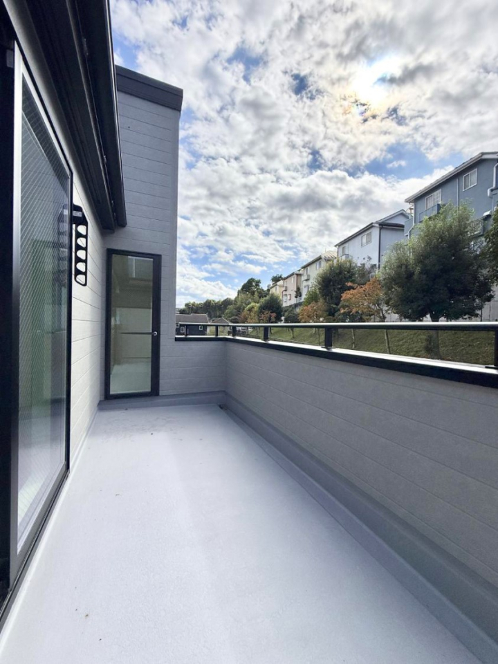 oRj[  G߂̈ڂ낢JIȋԂł