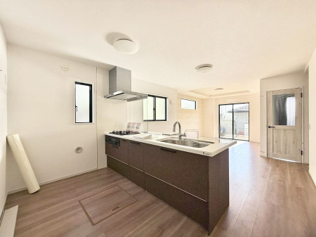 �L�b�`�� ���������y���݂ƐH�ׂ�K����͂���L�b�`��