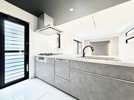 �L�b�`�� �������L���C�ɕЕt���A�g���₷���L�b�`��