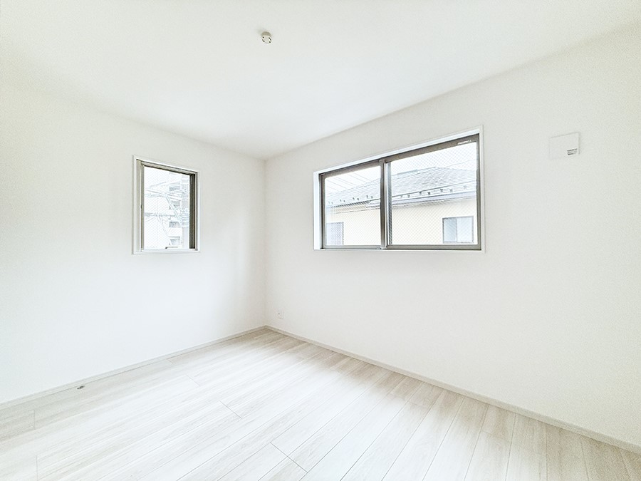 �Q�� ���������̔z�u��ʋC���̗ǂ��݌v�ŕ����̋�C�������炸�A��ɐV�N�ȋ�C������܂�