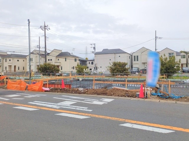 nOώʐ^ OρV炵n܂ꏊŁAƑJ[߂