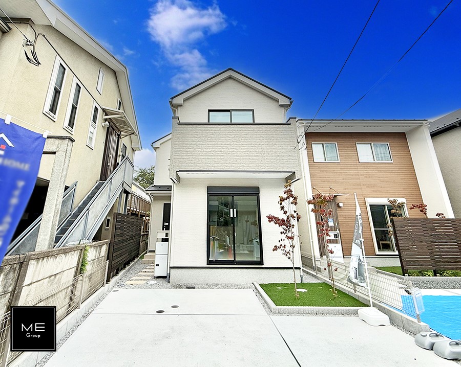 nOώʐ^ OρV炵n܂ꏊŁAƑJ[߂