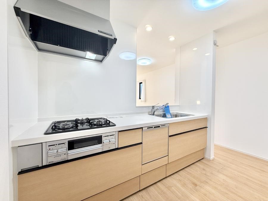 �L�b�`�� ����