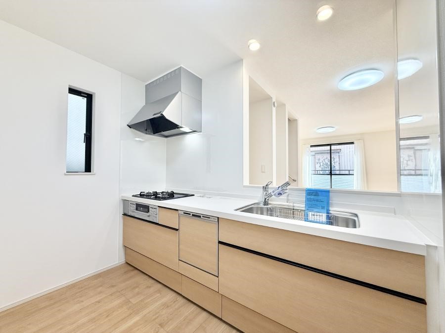 �L�b�`�� ����