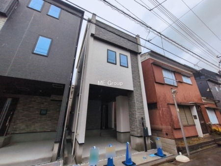 ���n�O�ώʐ^ �O�ρ��V������炵���n�܂�ꏊ�ŁA�Ƒ����J��[�߂�