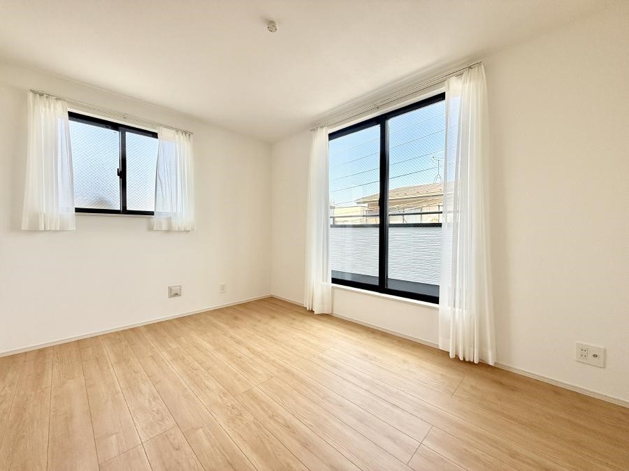 �q������ ����