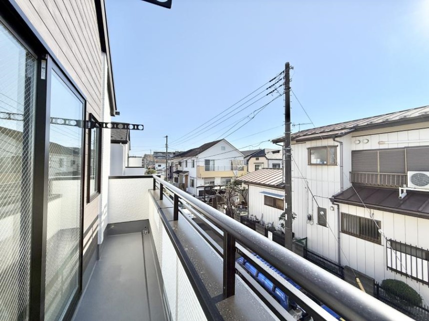 �o���R�j�[ ������ ���̃R�[�q�[���̐�����y���ށA�����̏ꏊ