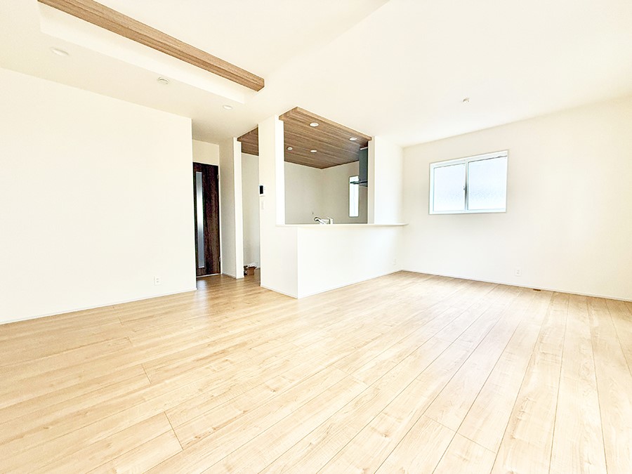 rO 났ƏΊ炪W܂AS܂郊rO