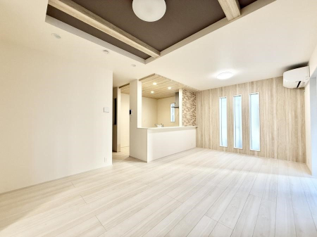 ���r���O �������S���������ꏊ�A�������߂����郊�r���O