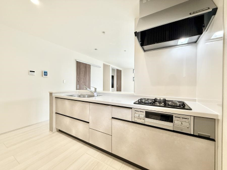 �L�b�`�� �������Ƒ����J��[�߂�A������̂���L�b�`��