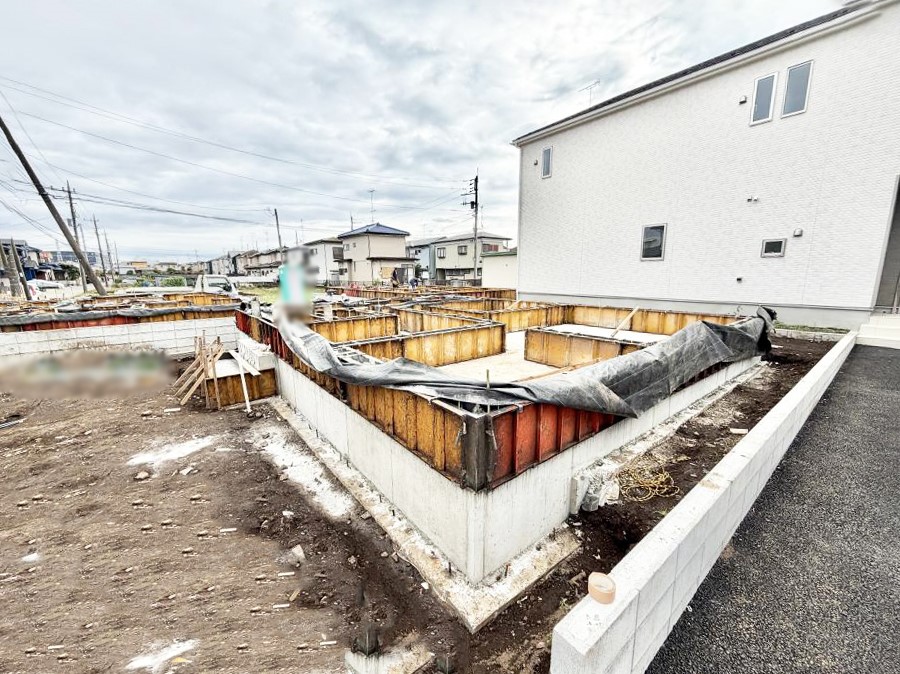 nOώʐ^ OρV炵n܂ꏊŁAƑJ[߂