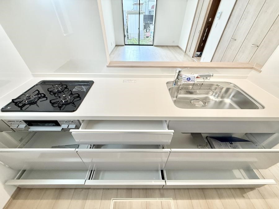 �L�b�`�� �������A�C�f�A�L����A�N���G�C�e�B�u�ȗ������