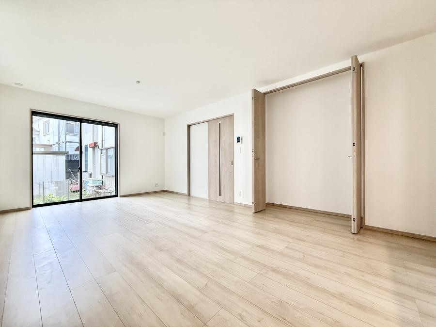 ���r���O ���������ƕ���������A�����b�N�X�ł�����