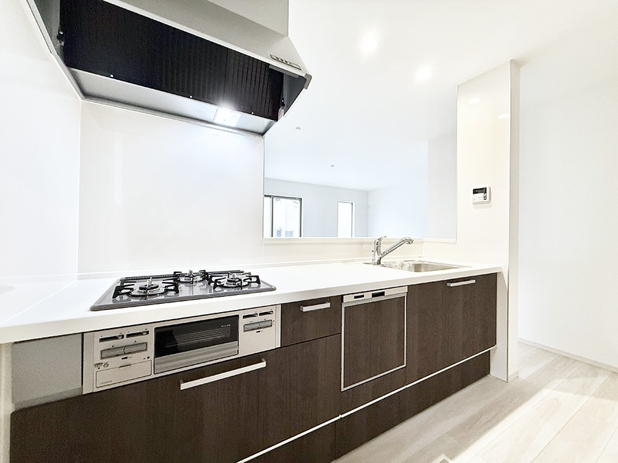 �L�b�`�� �������V���v���Ŕ������S�n�悢���Ԃ𐶂ރL�b�`�����