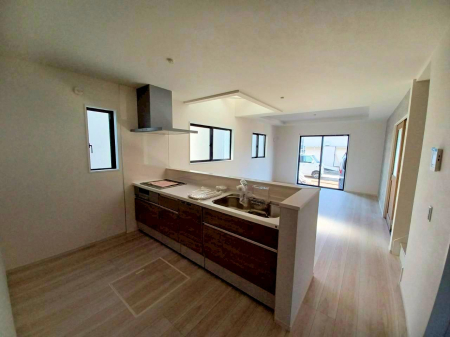 Lb` Ƒ̉beށASn悢Lb`Xy[X