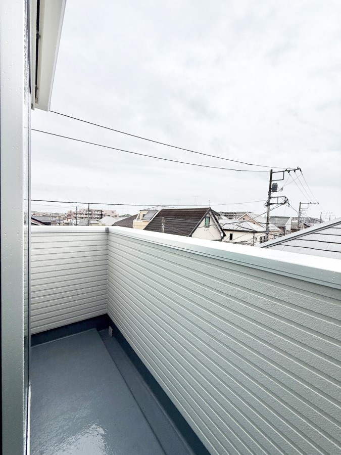 �o���R�j�[ ������ �G�߂̈ڂ낢����������J���I�ȋ�Ԃł�