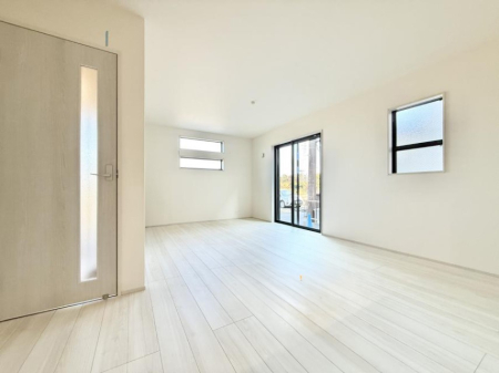 ���r���O �����������������Ɠ��ʂɂ���A�e���̋��