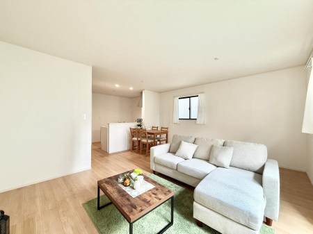 rO 났ƏΊ炪W܂AS܂郊rO