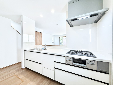 �L�b�`�� �������V���v���Ŕ������S�n�悢���Ԃ𐶂ރL�b�`�����