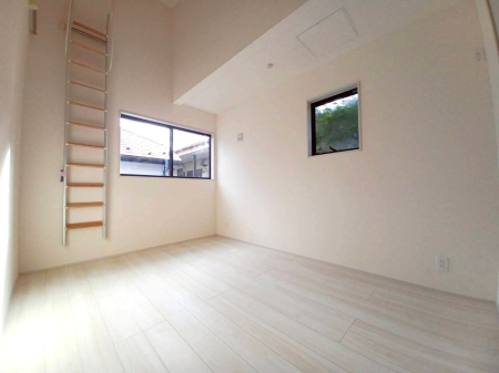 ���̑����� �������d����׋��̃X�y�[�X�Ɏg�����ƂŁA�W�����₷���Â��Ȋ��������܂�