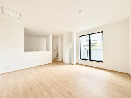 ���r���O ���������R�Ɖ�b�����܂��A�S�n�悢�ЂƂƂ�