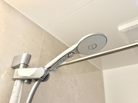 ���̑����� �ݔ����킴�킴�V�����[�����̃��o�[�܂Ŏ��L�΂��K�v���Ȃ��A�ȒP�Ɏ~���ł���