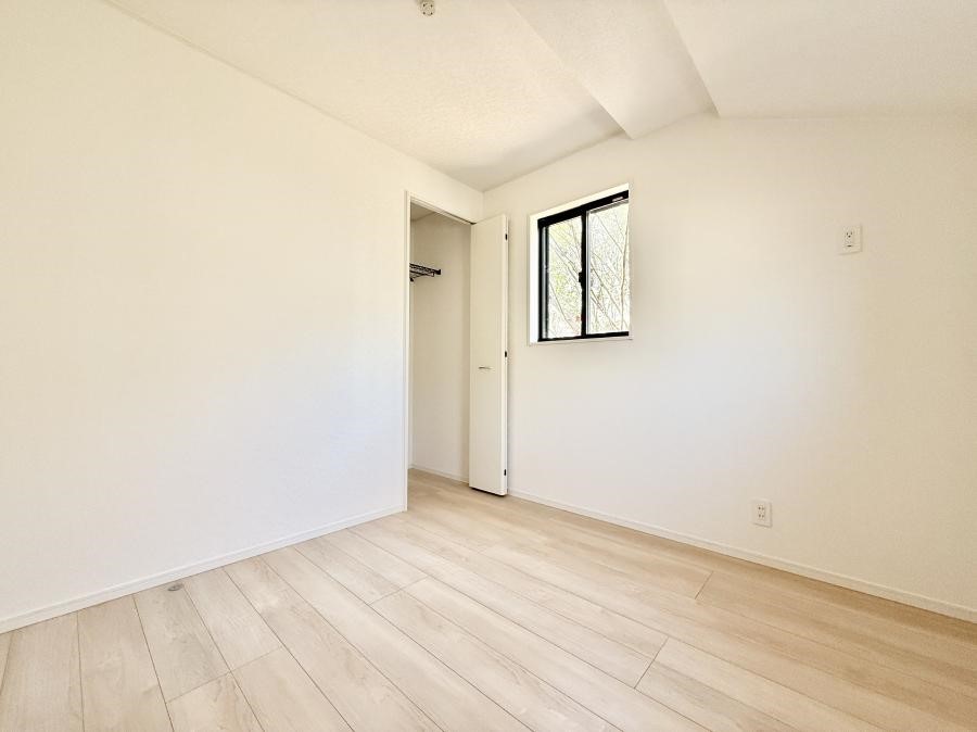 ���̑����� �������Â��ȗm���œǏ����ɏW���ł���ꏊ