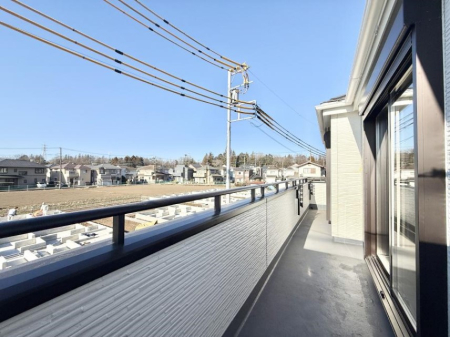 �o���R�j�[ ������ �G�߂̈ڂ낢����������J���I�ȋ�Ԃł�