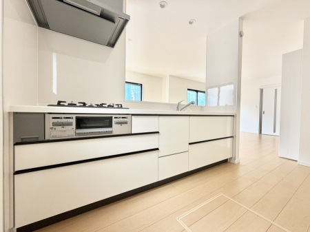 �L�b�`�� �������V���v���Ŕ������S�n�悢���Ԃ𐶂ރL�b�`�����