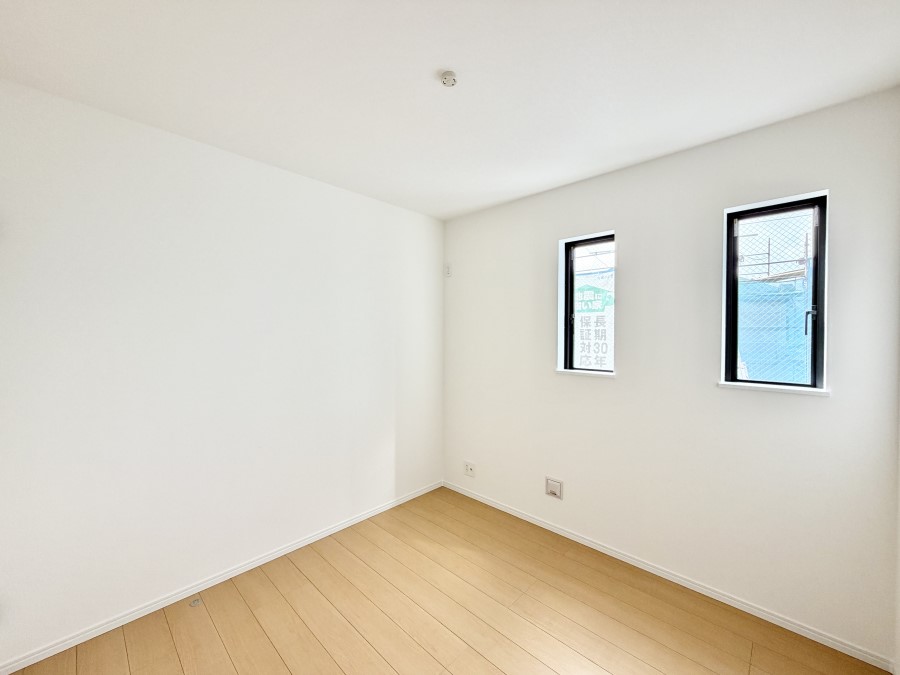 �q������ �������v���C�x�[�g��ԂƂ��ĐÂ��ŗ�������������񋟂��Ă���܂�