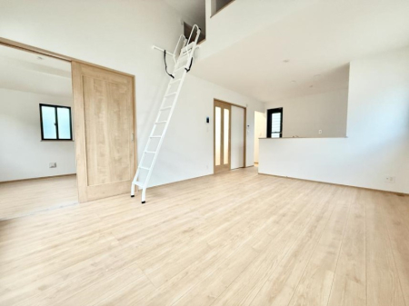 ���r���O �������S���������ꏊ�A�������߂����郊�r���O